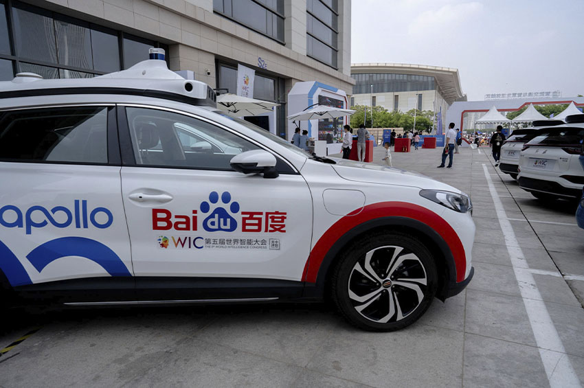 Baidu torna-se a primeira empresa autorizada a operar táxis autónomos na China