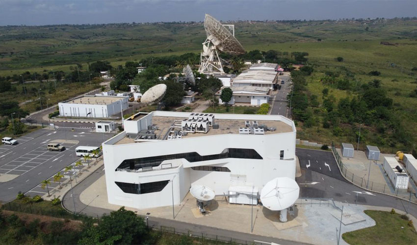 Presidente da República inaugura Centro de Controlo e Missão de Satélites
