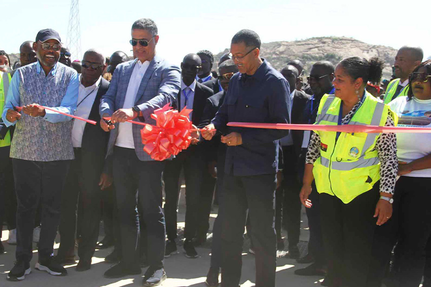 Angola reforça capacidade energética com inauguração de nova central fotovoltaica