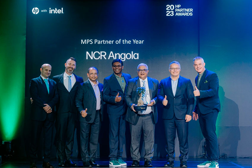 NCR Angola ganha prémios de melhor retalhista de consumíveis e de gestão de impressão da HP